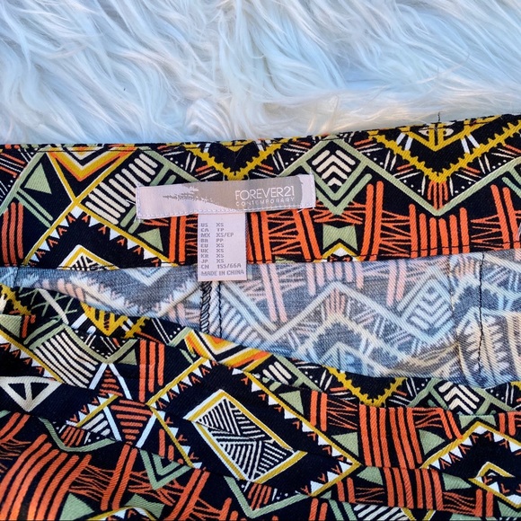 Forever 21 geometric patterned skort - Picture 6 of 7